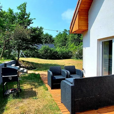 Dobre Miejsce * 미엥지즈드로예