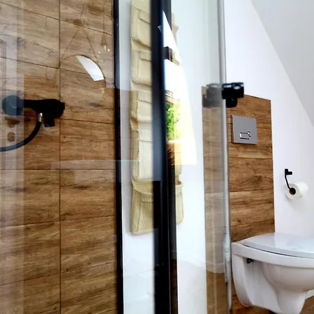 Dobre Miejsce * 미엥지즈드로예